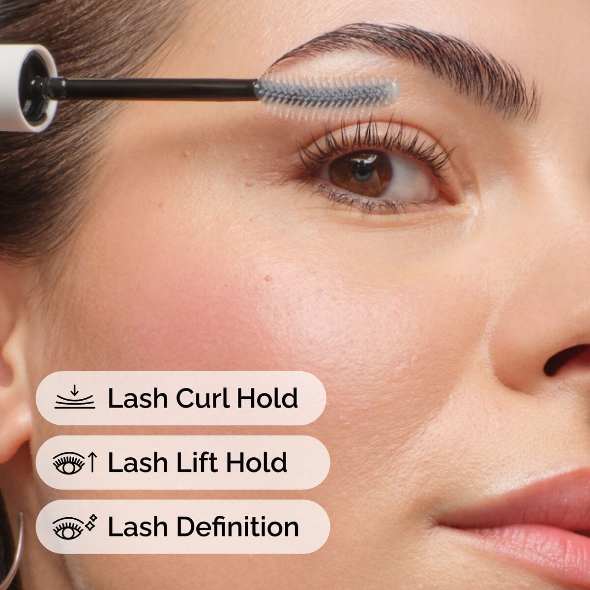 lash-curl-finisher-r8 ord-lash-curl-finisher-model-application-with-benefits.jpg
